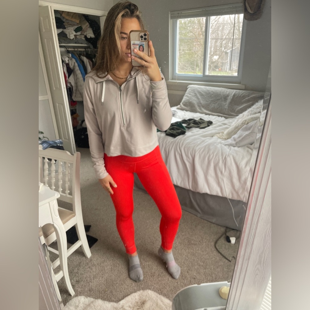 Athleta Contender Tight Leggings